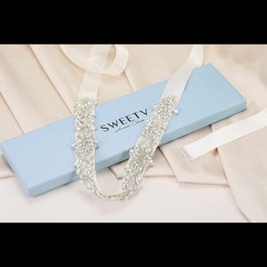 Sweetv Ivory and Silver Rhinestone Bridal Belt